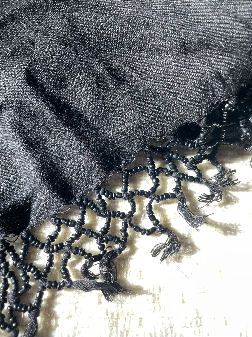 A BROD BEADED WRAP - Picture 3 of 5